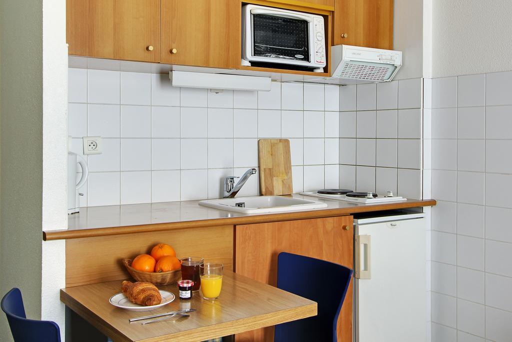 Les Lilas Serviced Apartments Экстерьер фото