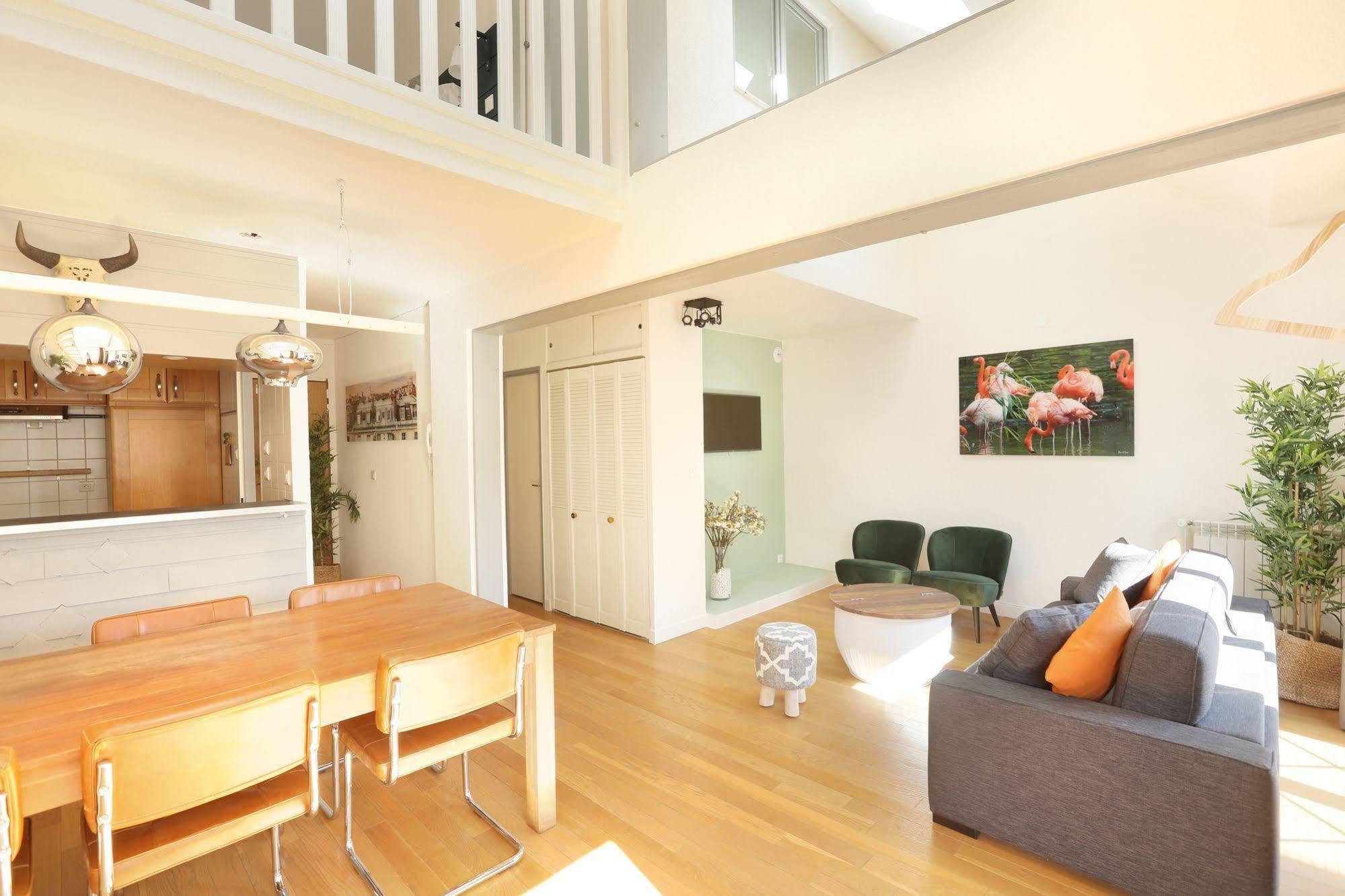 Les Lilas Serviced Apartments Экстерьер фото